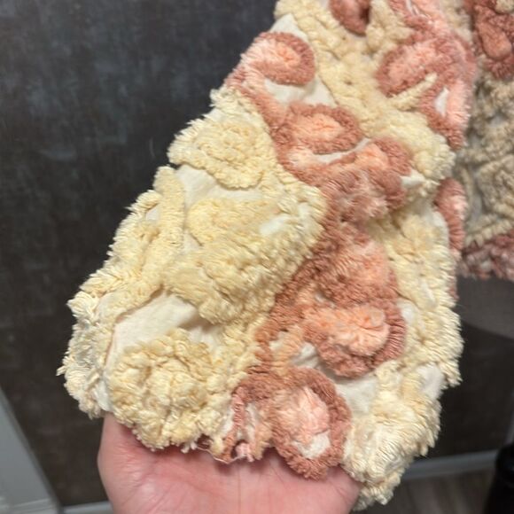 Canyon Group Elegant Cream and Pink Textured Women's Jacket, S - Picture 5 of 10